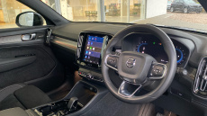 Volvo XC40 2.0 B4P Ultimate Dark 5dr Auto Petrol Estate